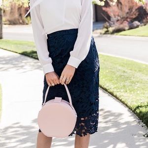 Rachel Parcell navy lace midi skirt